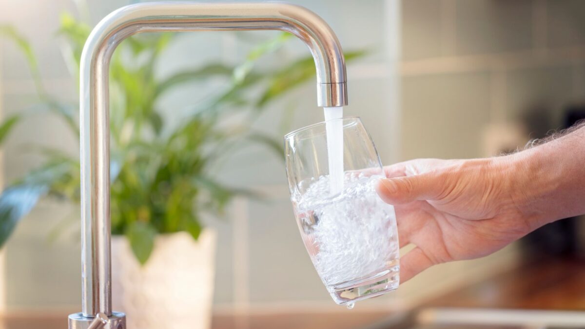Learn how dehydration harms your mouth.